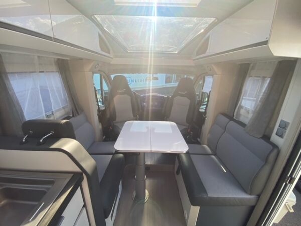 CARVAN DL – Image 2
