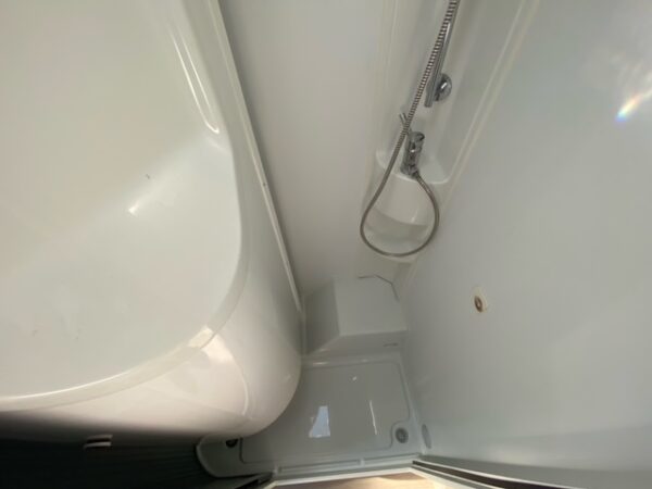 CARVAN DL – Image 3