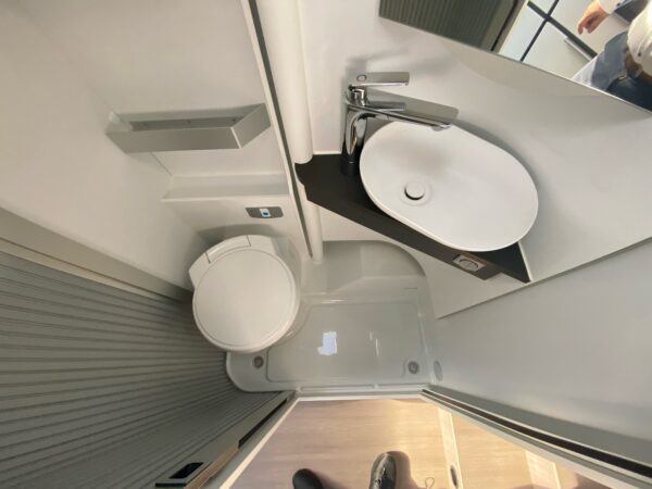 CARVAN DL – Image 6