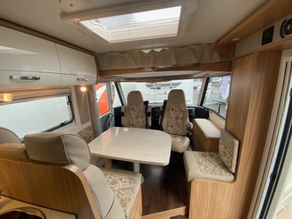 classic i698 – Image 2